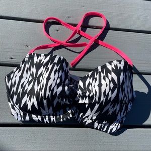 Victoria’s Secret bikini top
